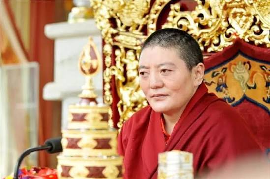 門措上師弘法身影